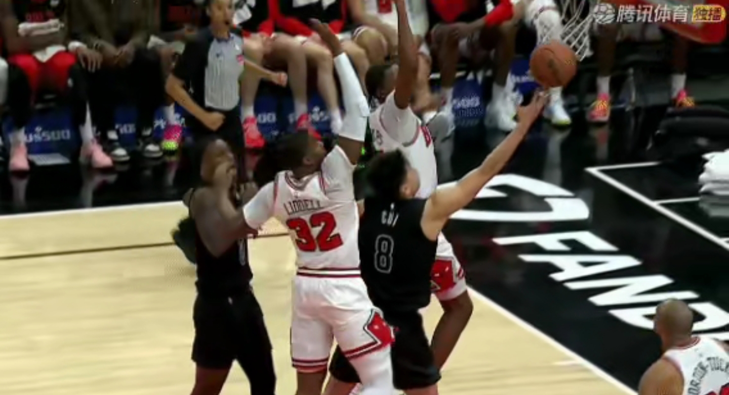 篮网队大比分获胜，晋级下一轮比赛