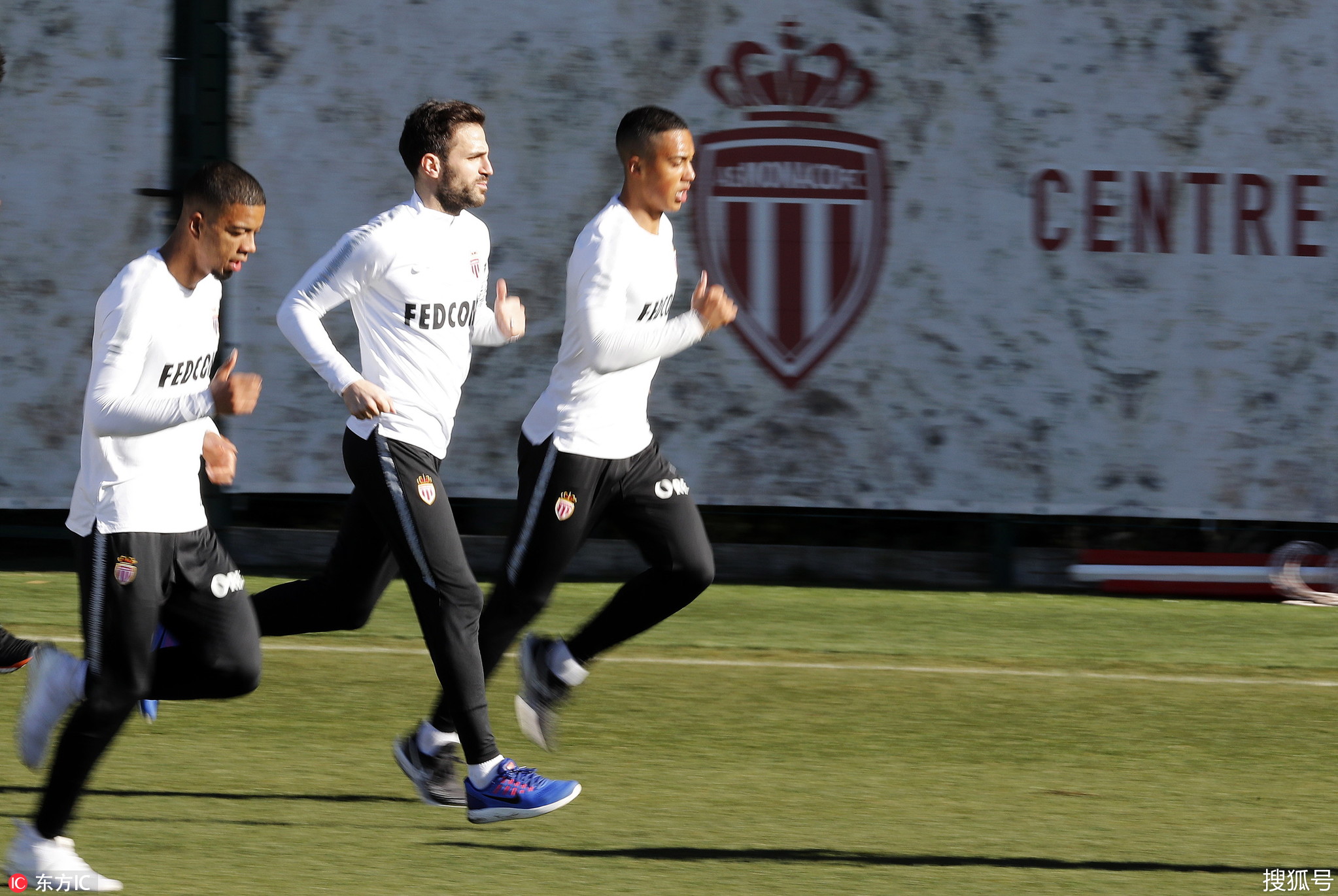 爱游戏地址-摩纳哥新援表现出色，成为球队新希望