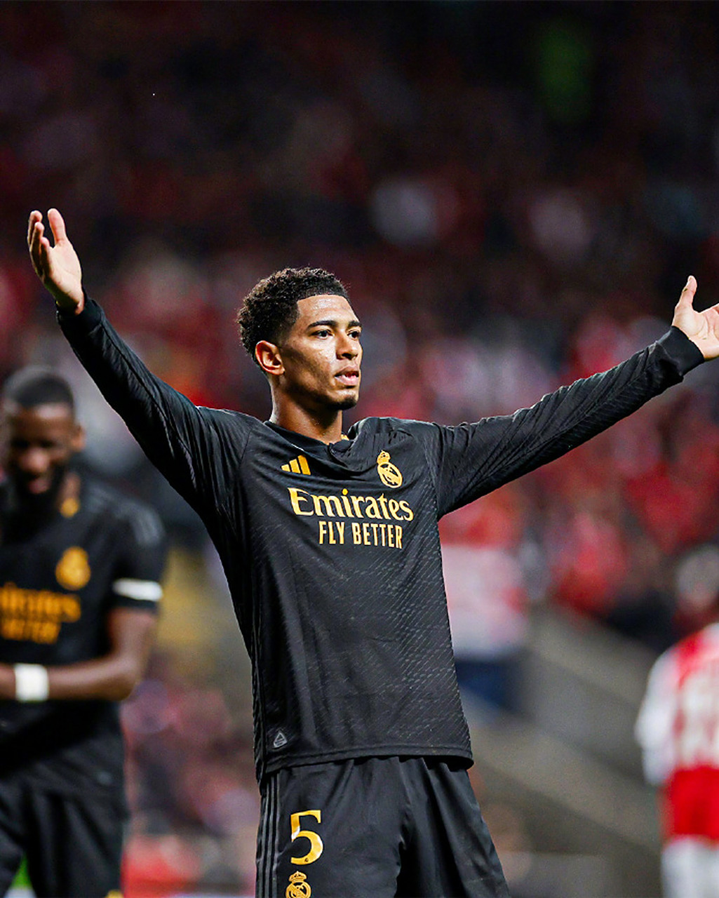 关于阿尔梅里亚击败对手，实现连胜的信息