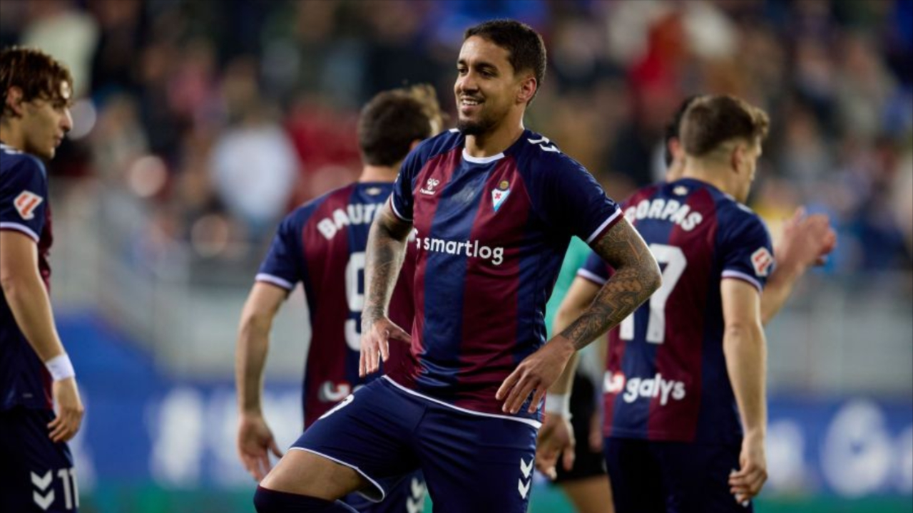 爱游戏网址-埃瓦尔客场不敌阿尔梅里亚，遭遇败局的简单介绍