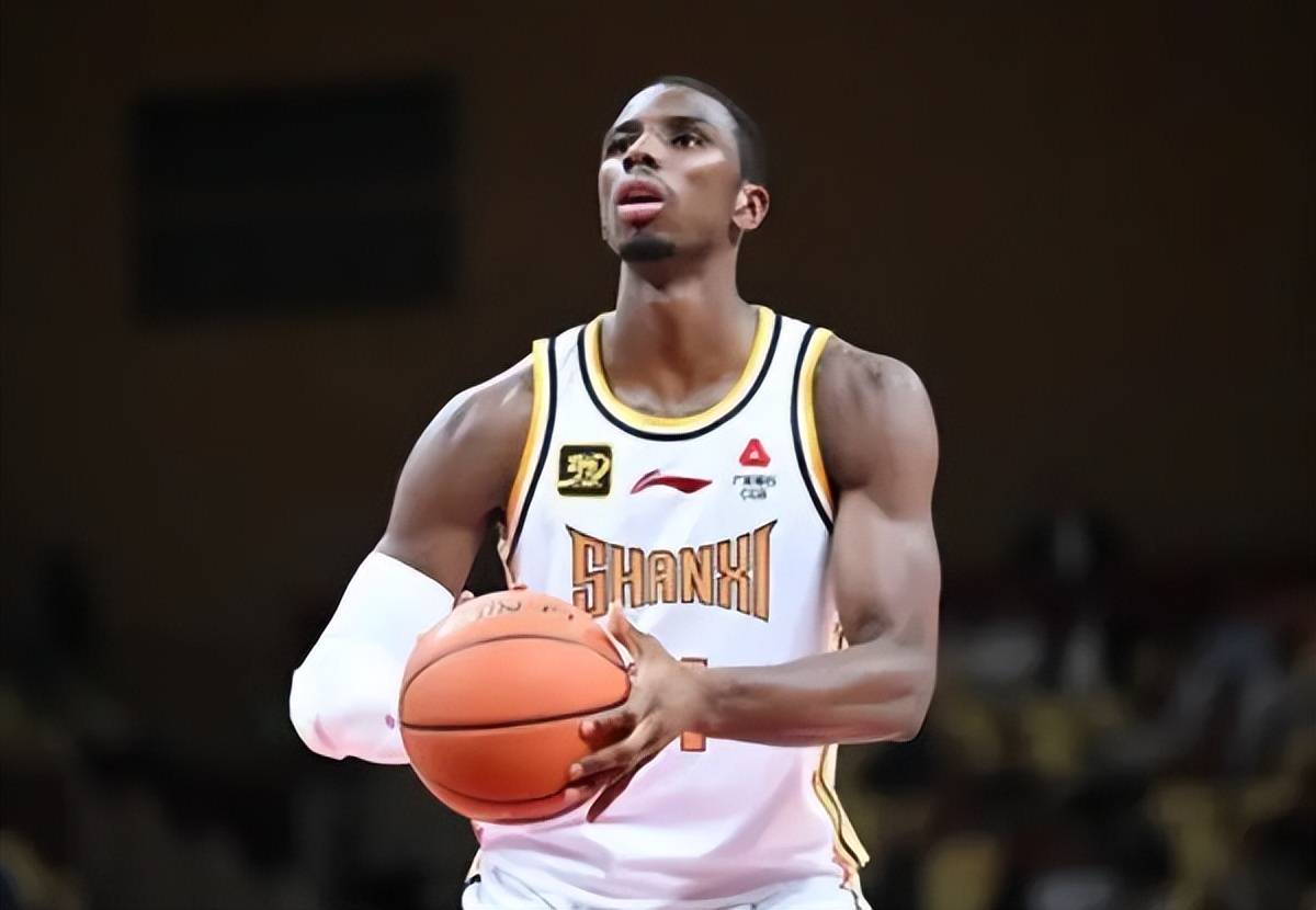 爱游戏电竞-包含内线硬朗保护，山西队紧紧守住胜利的词条