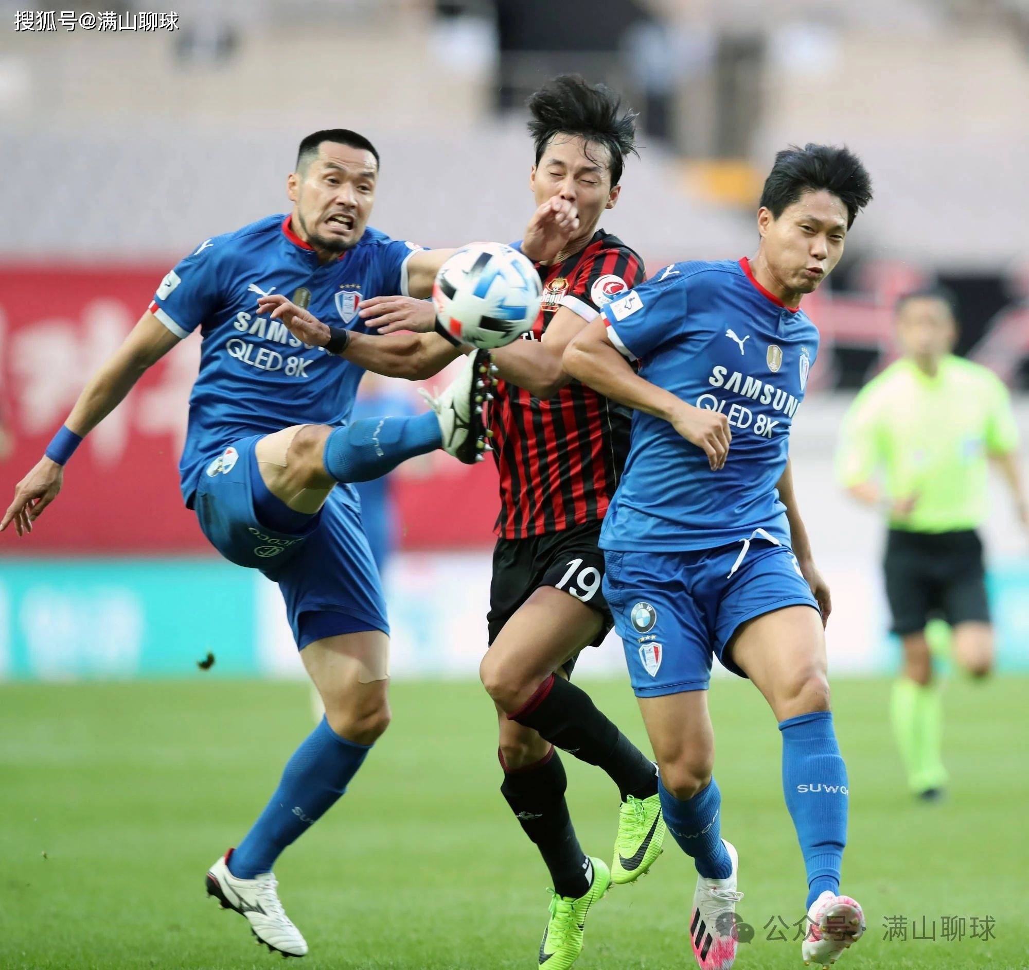 精彩回放：首尔足球队大胜对手