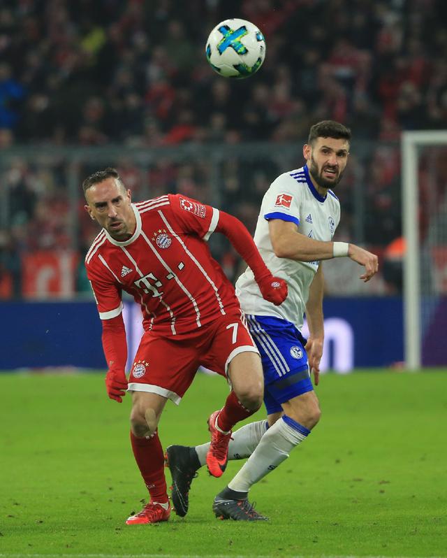 沙尔克04主场告负，德甲垫底命悬一线形势艰难的简单介绍