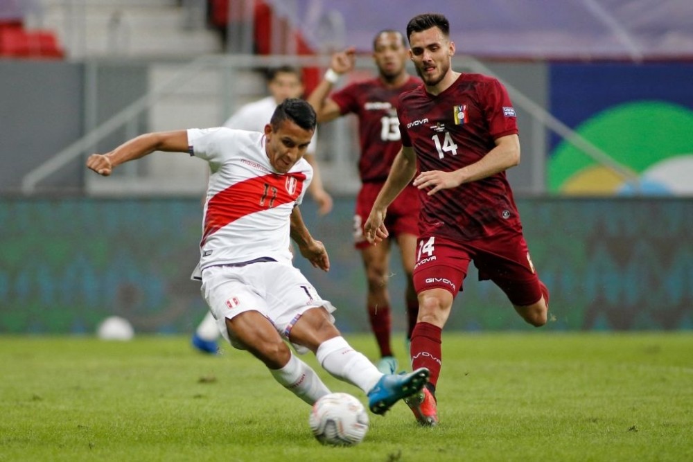 利埃斯特城力克对手，逆袭晋级的简单介绍