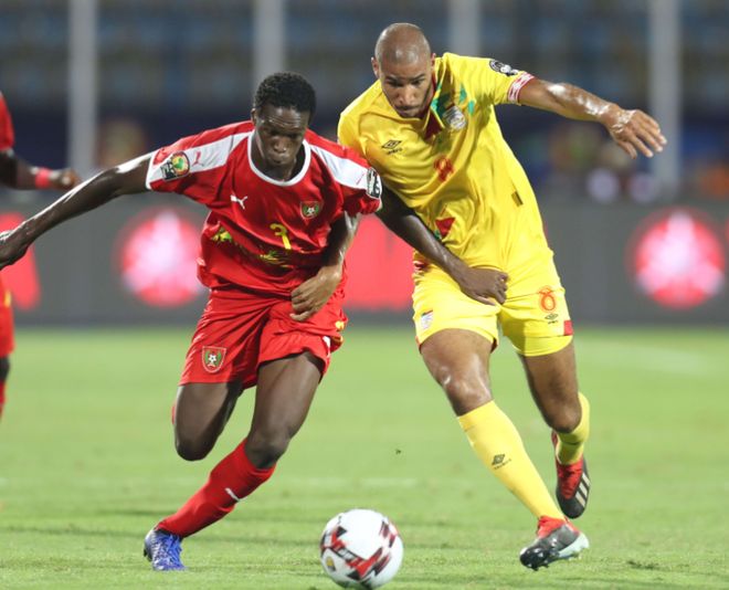 尼日利亚大胜喀麦隆，站稳小组领先地位.的简单介绍