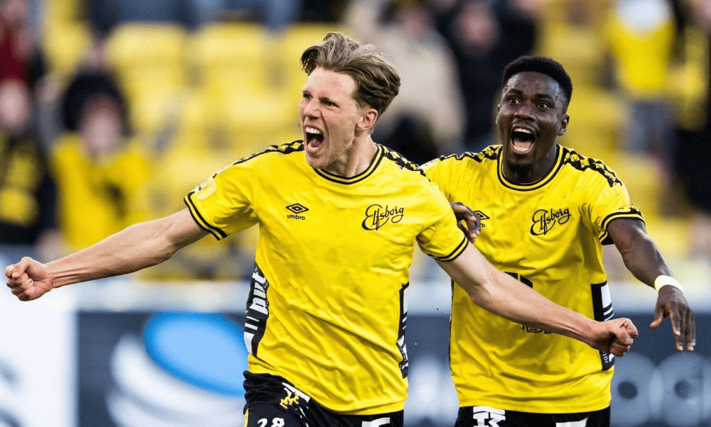 关于罗马抢辽日球迷，大逆转晋级阿贾克斯的信息