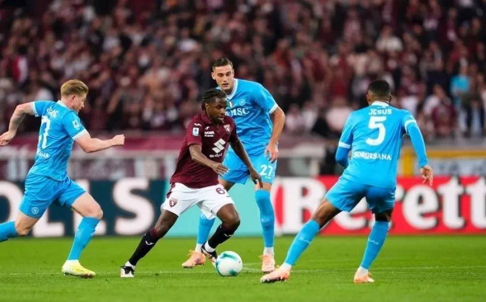 罗马主场不敌萨索洛，遭遇两连败