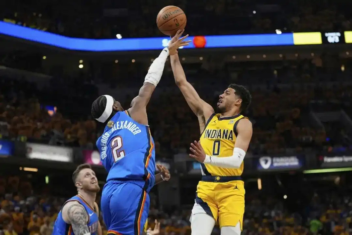 魔术客场战胜尼克斯,季后赛希望再度升温的简单介绍 魔术客场战胜尼克斯,季后赛希望再度升温的简单介绍