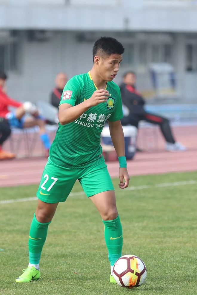 爱游戏视频-关于芜湖国安队稳坐中游位置，表现持续稳定的信息