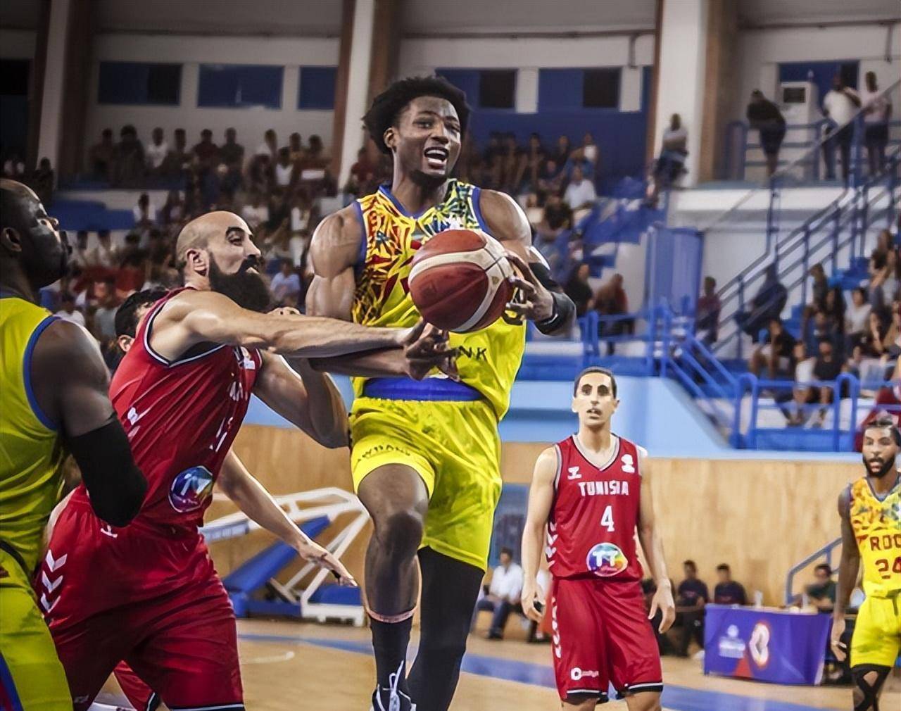 爱游戏入口-甘肃队客场不敌对手，遭遇连败